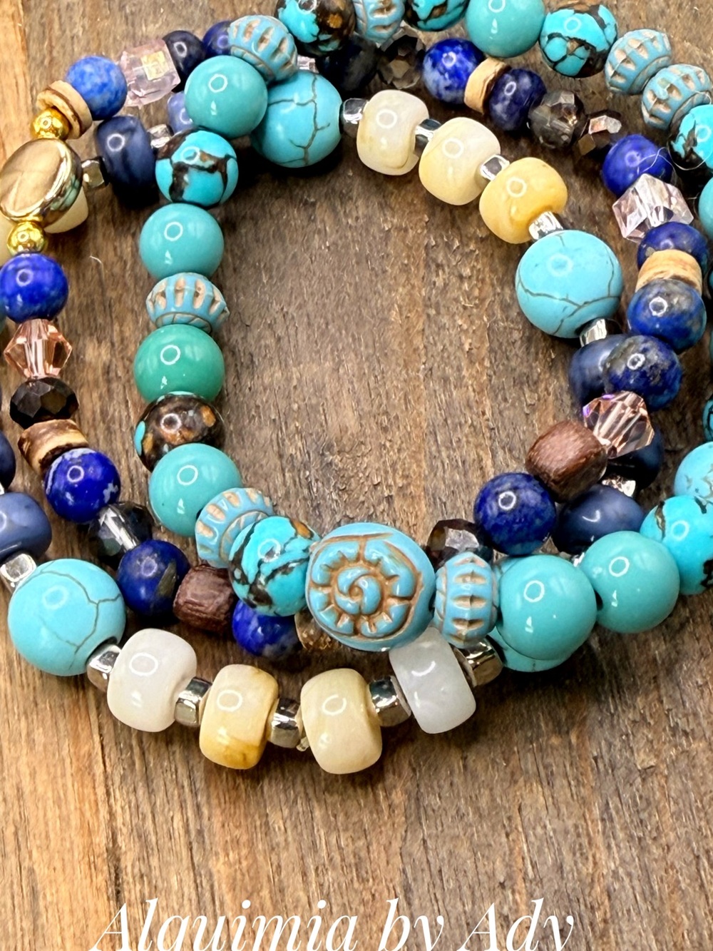 Alquimia Turquoise, Blue and Cream Beaded Stretch Bracelet Set